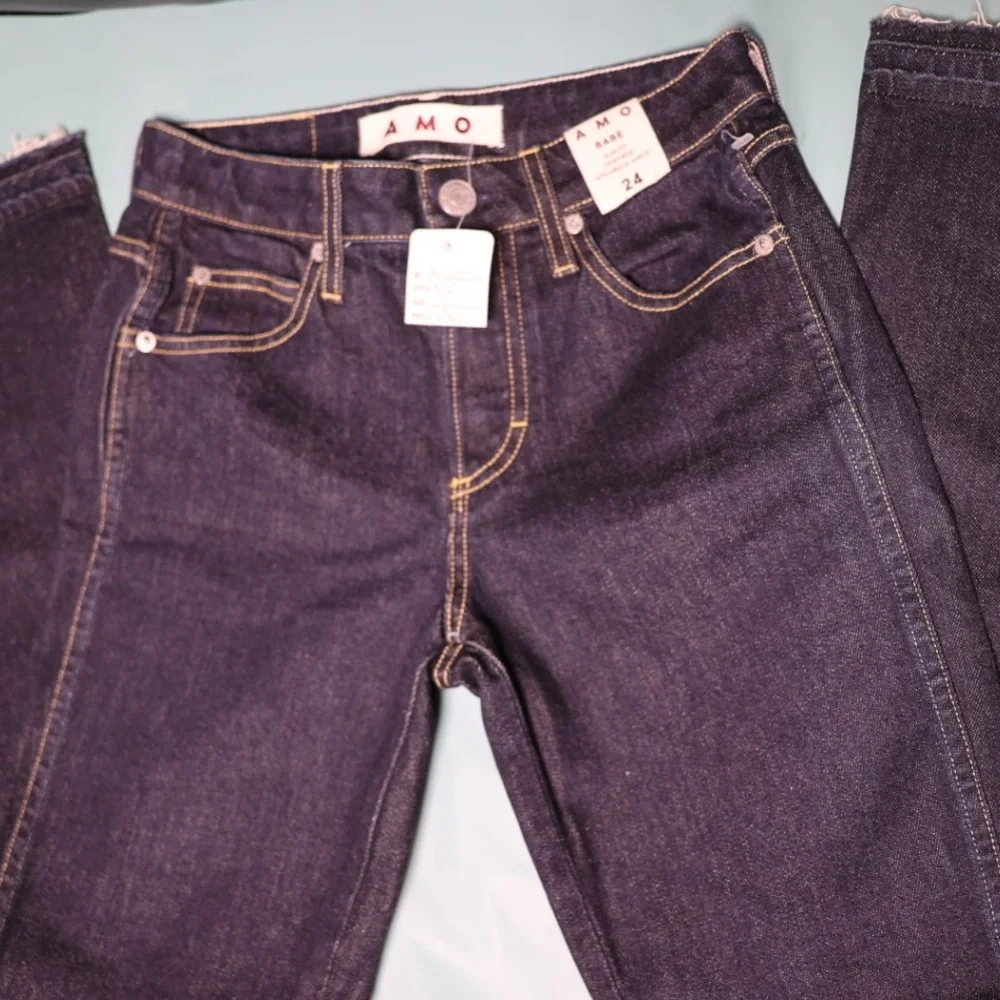 AMO Babe high-rise slim fit women’s denim jeans, size 24